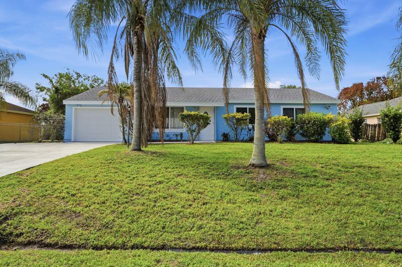 3 bedroom Single Family Residence at 420 SE Streamlet Avenue, Port St Lucie Section 13, Port St. Lucie — photo 2