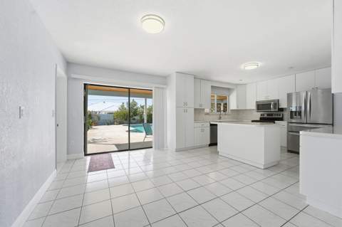 420 SE Streamlet Avenue, Port St. Lucie FL - photo 12 of 47