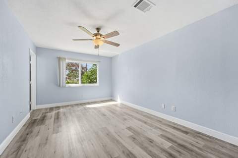 420 SE Streamlet Avenue, Port St. Lucie FL - photo 16 of 47