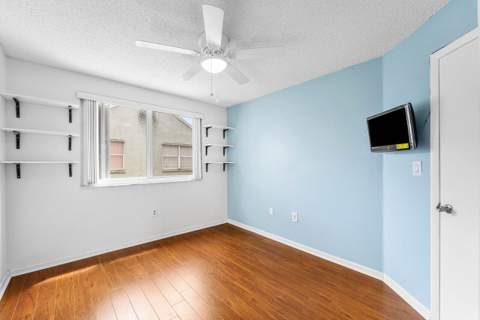 331 NW 101st Terrace, Pembroke Pines FL - photo 16 of 36