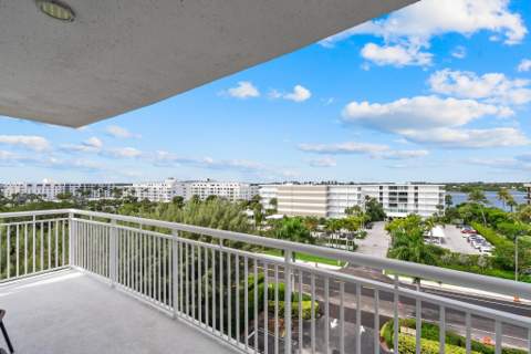 2780 S Ocean Boulevard #612, Palm Beach FL - photo 18 of 36
