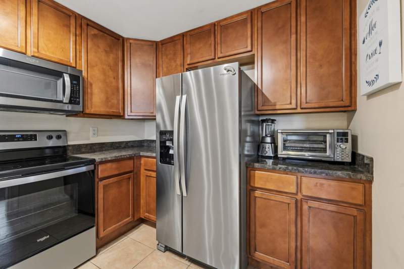 2 bedroom Condominium at 2050 Oleander Boulevard #1-106, Island House Condominium Phase I, Fort Pierce — photo 2