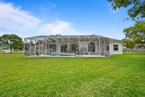 16245 Seneca Circle, Davie FL - photo 13 of 79