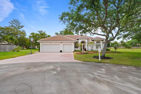 16245 Seneca Circle, Davie FL - photo 10 of 79