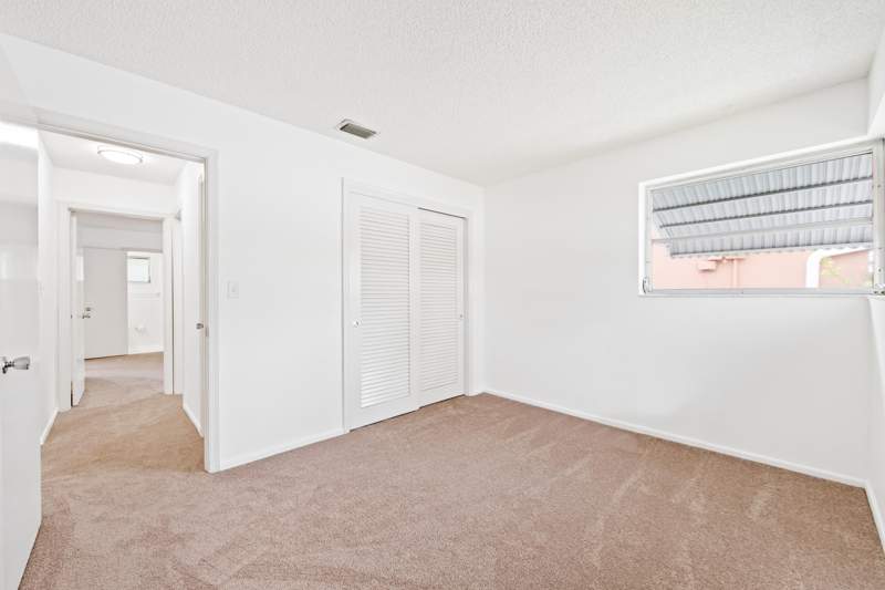 3 bedroom Single Family Residence at 4524 NW 43rd Avenue, Mainlands Of Tamarac Lakes, Tamarac — photo 5