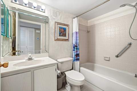 10576 Tropic Palm Avenue #102, Boynton Beach FL - photo 14 of 37