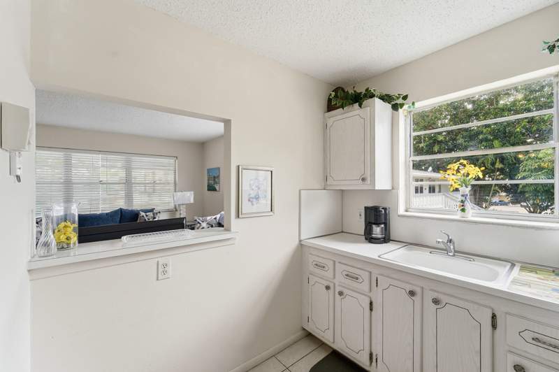 1 bedroom Condominium at 80 Harwood H, Harwood H Condo, Deerfield Beach — photo 5