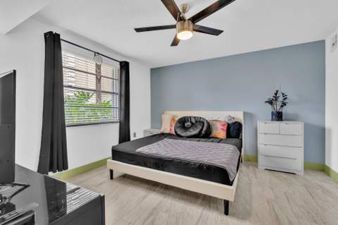 3507 Village Boulevard #106, West Palm Beach FL - photo 12 of 48