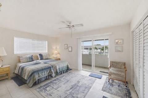 80 Harwood H, Deerfield Beach FL - photo 7 of 16