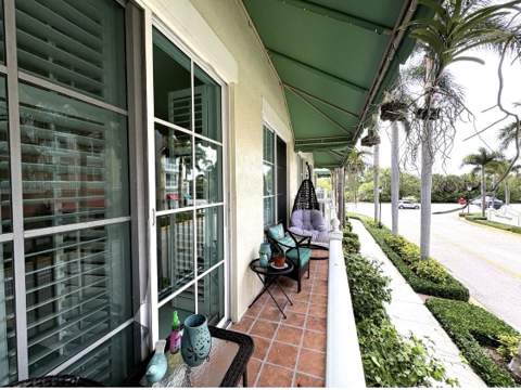 146 Moorings Drive, Lantana FL - photo 23 of 27