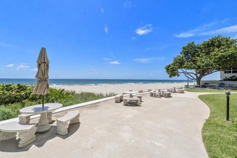 1500 S Ocean Boulevard #1101, Lauderdale-By-The-Sea FL - photo 23 of 32