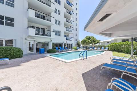 1500 S Ocean Boulevard #1101, Lauderdale-By-The-Sea FL - photo 19 of 32