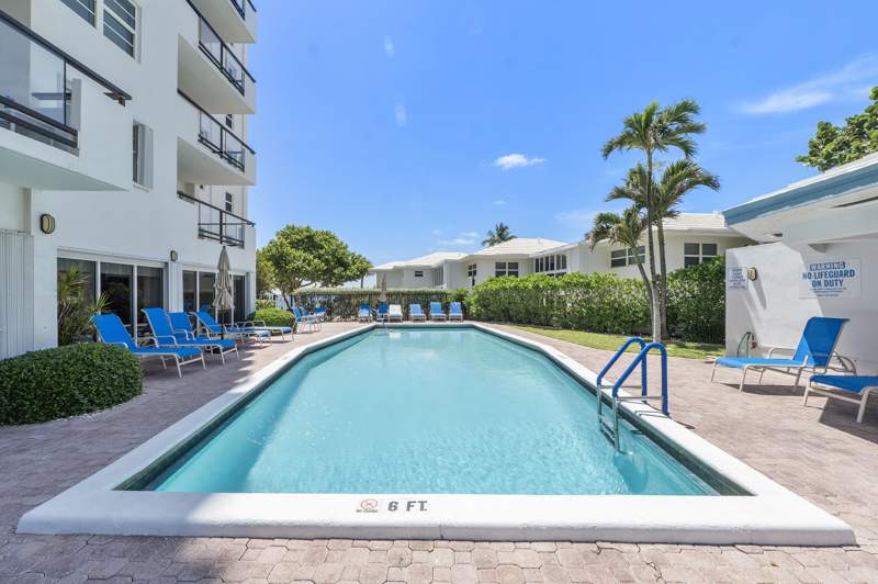2 bedroom Condominium at 1500 S Ocean Boulevard #1101, Leisure Towers Condo, Lauderdale-By-The-Sea — photo 4