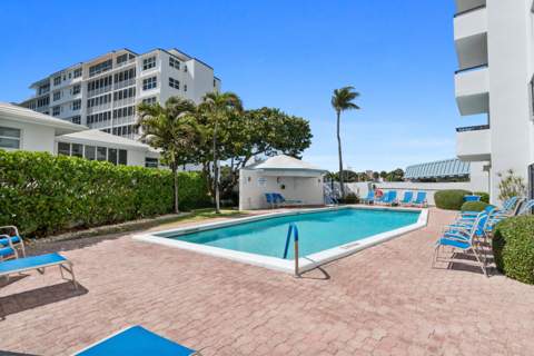 1500 S Ocean Boulevard #1101, Lauderdale-By-The-Sea FL - photo 18 of 32