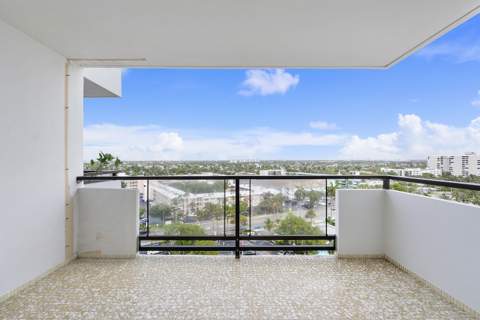 1500 S Ocean Boulevard #1101, Lauderdale-By-The-Sea FL - photo 15 of 32