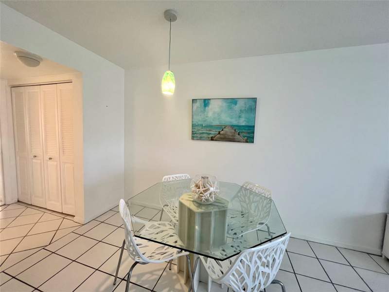 1 bedroom Condominium at 266 Oakridge P #266, Oakridge P Condo, Deerfield Beach — photo 5