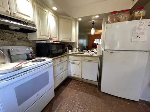 4602 Martinique Way #F1, Coconut Creek FL - photo 11 of 12