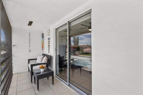 215 Sheffield I, West Palm Beach FL - photo 12 of 26