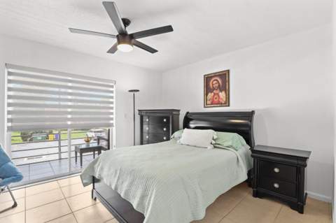 215 Sheffield I, West Palm Beach FL - photo 10 of 26