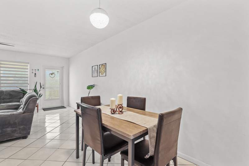 1 bedroom Condominium at 215 Sheffield I, Sheffield Condos A To Q, West Palm Beach — photo 5