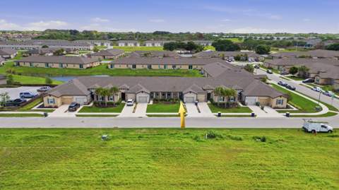 1714 Celebration Drive, Fort Pierce FL - photo 6 of 32