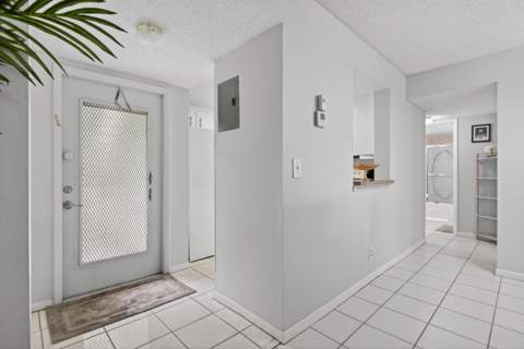 7321 NW 18th Street #107, Margate FL - photo 11 of 34