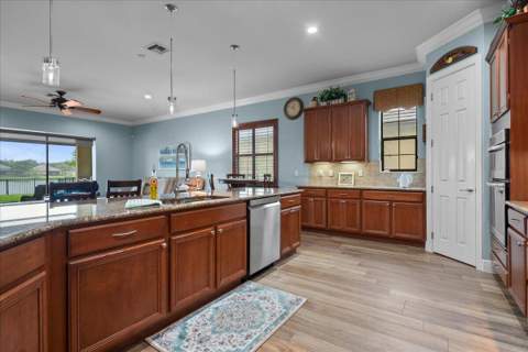 3704 Siena Circle, Wellington FL - photo 7 of 47