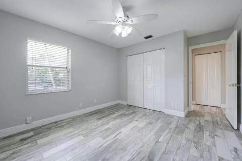 13383 Temple Boulevard, West Palm Beach FL - photo 11 of 26