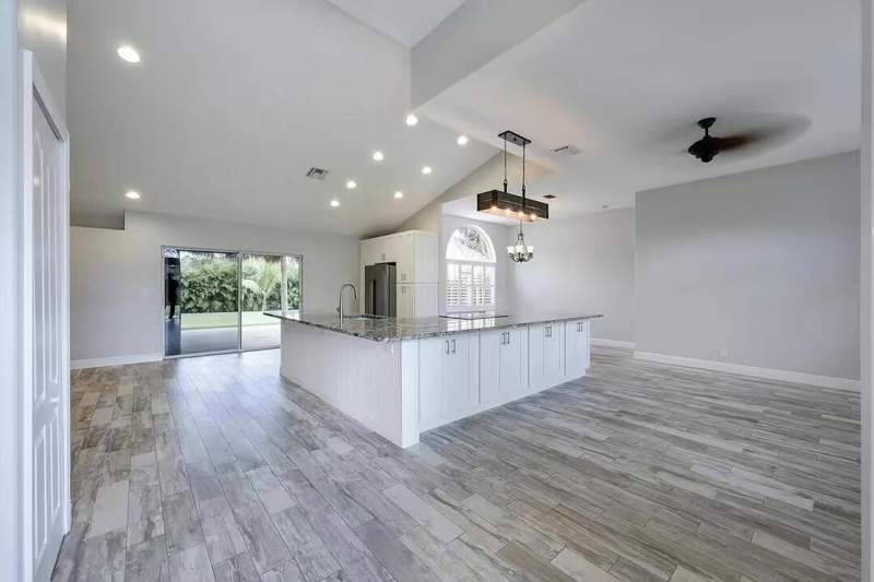 4 bedroom Single Family Residence at 13383 Temple Boulevard, Acreage, West Palm Beach — photo 4