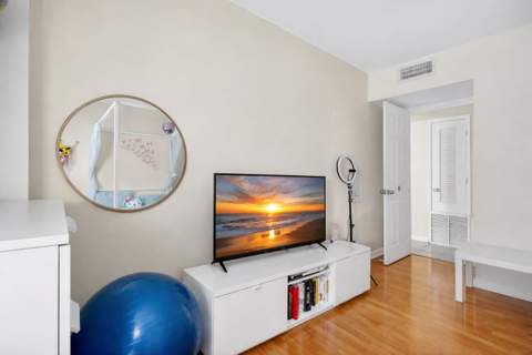 430 Golden Isles Drive #301, Hallandale Beach FL - photo 24 of 39