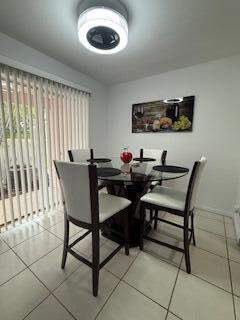 2 bedroom Townhouse at 217 Foxtail Drive #H, Charter Club Of Palm Beach, Greenacres — photo 4
