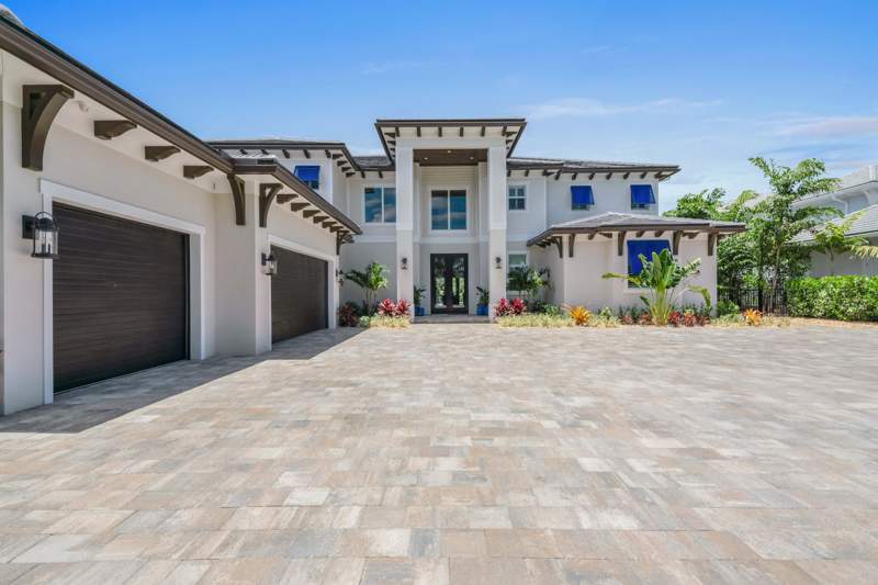 6 bedroom Single Family Residence at 261 Old Jupiter Beach Road, Sawfish Bay, Jupiter — photo 5