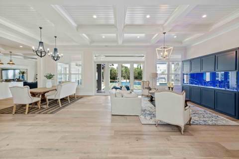 261 Old Jupiter Beach Road, Jupiter FL - photo 8 of 97