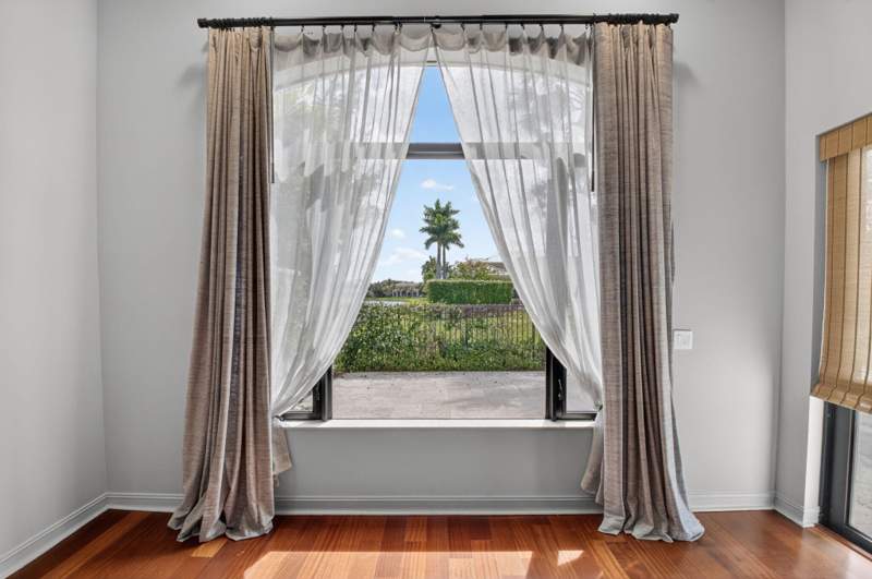 5 bedroom Single Family Residence at 17921 Villa Club Way, Oaks At Boca Raton 3, Boca Raton — photo 5