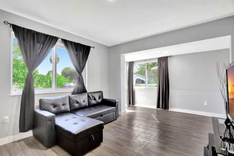 3440 NW 8th Court, Lauderhill FL - photo 10 of 33