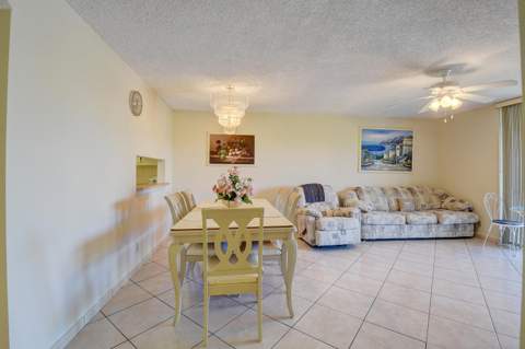 5370 Las Verdes Circle #324, Delray Beach FL - photo 7 of 47