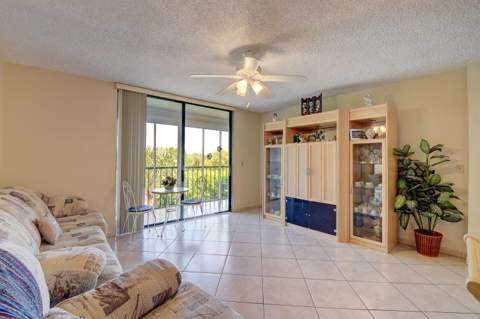 5370 Las Verdes Circle #324, Delray Beach FL - photo 10 of 47
