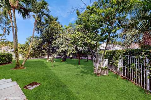 2690 Linkside Drive, Wellington FL - photo 19 of 27