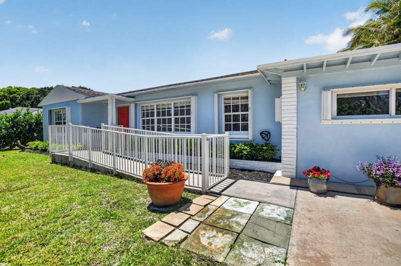 4 bedroom Single Family Residence at 277 NW 3rd Court, Beulah Heights, Boca Raton — photo 3