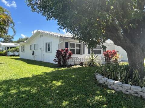 1902 SW 22nd Avenue, Boynton Beach FL - photo 6 of 23