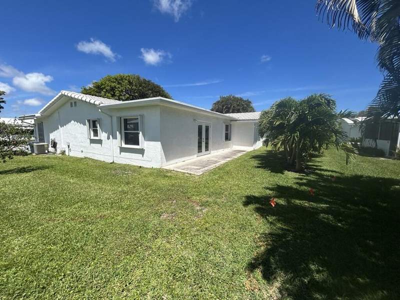 2 bedroom Single Family Residence at 1902 SW 22nd Avenue, Palm Beach Leisureville Sec 10, Boynton Beach — photo 5
