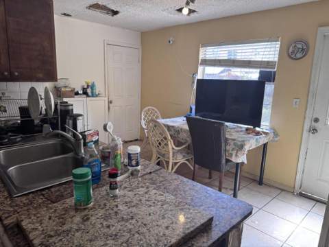 4346 NW 4th Avenue, Deerfield Beach FL - photo 7 of 16