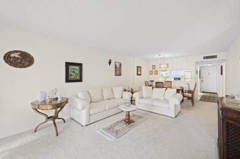 3154 Via Poinciana #412, Greenacres FL - photo 15 of 33