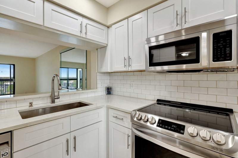 2 bedroom Condominium at 14460 Strathmore Lane #807, Huntington Lakes Sec One Condos, Delray Beach — photo 5