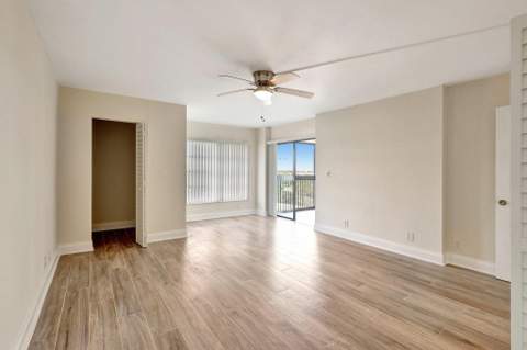 14460 Strathmore Lane #807, Delray Beach FL - photo 13 of 27