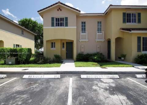 6030 SW 19th Place, North Lauderdale FL - photo 10 of 12