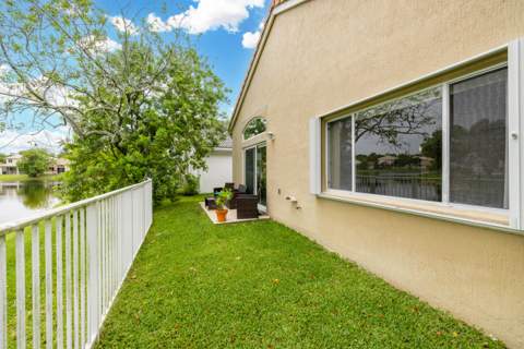 6513 Sandpiper Drive, Coconut Creek FL - photo 22 of 28