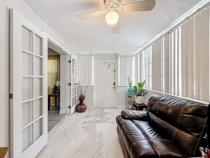 4 bedroom Single Family Residence at 3020 NW 17th Street, Wingate Ridge, Fort Lauderdale — photo 5
