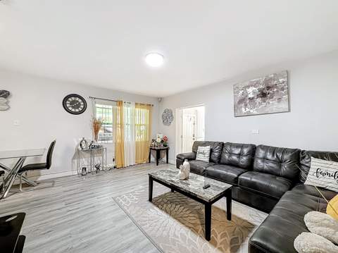 3020 NW 17th Street, Fort Lauderdale FL - photo 8 of 21
