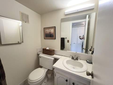 3 Islewood A #3, Deerfield Beach FL - photo 8 of 42